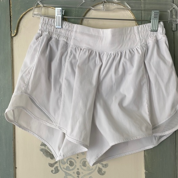 lululemon athletica Pants - White Lululemon hotty hot 4” size 6 shorts